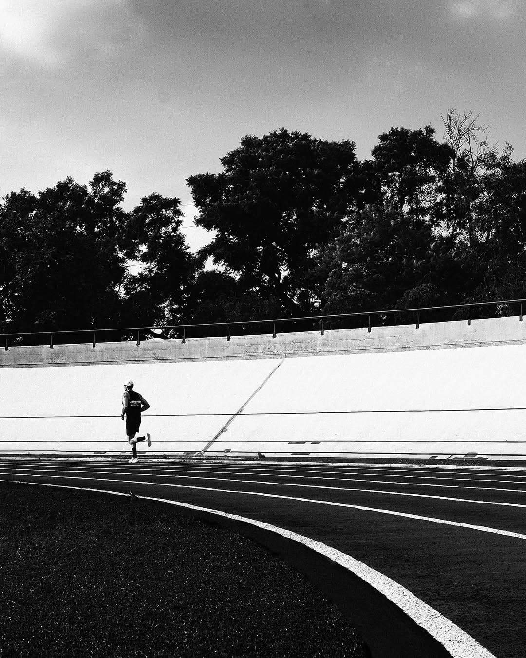 Coffee and Cigarettes Run Club — black and white running photography, NYC